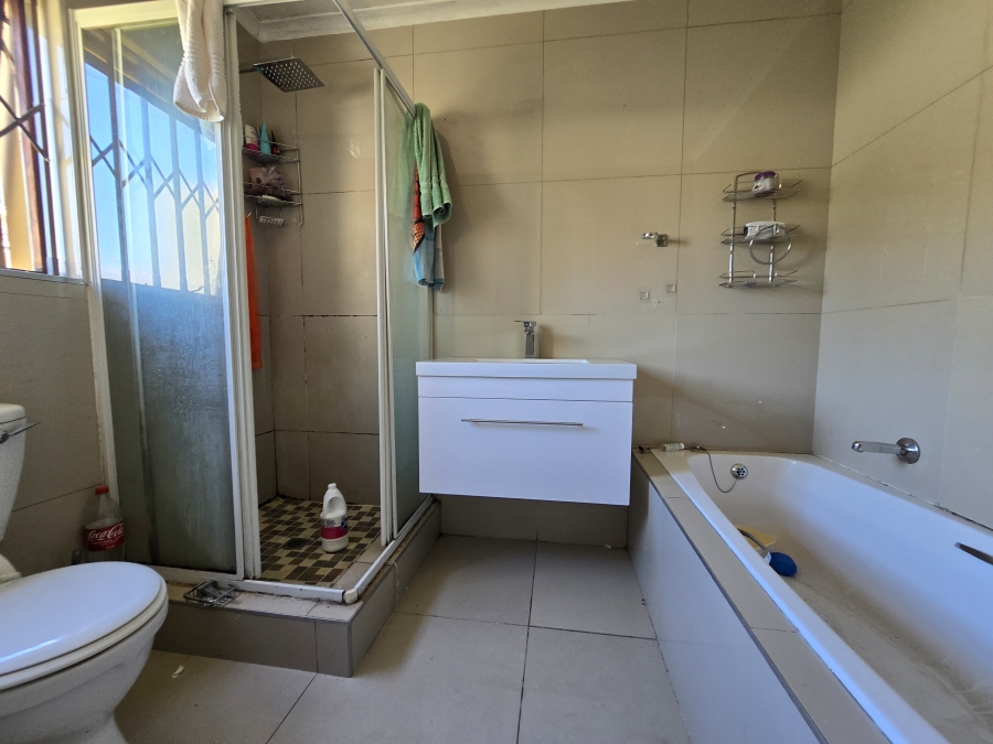 3 Bedroom Property for Sale in Parklands Western Cape